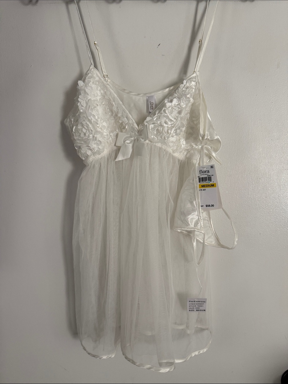 Flora Nikrooz Ivory Lace & Mesh Babydoll Chemise